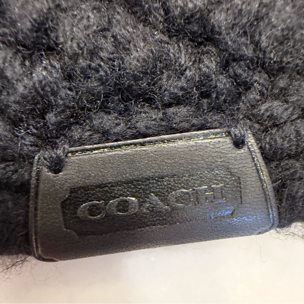 Coach Black Infinity Scarf Wool & Cashmere Chunky Cable Knit  Leather Tag NWT - Picture 6 of 12